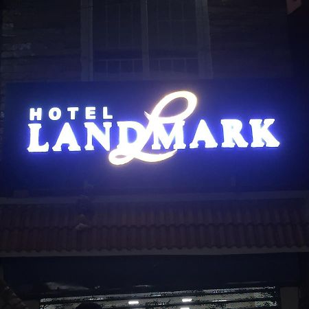 Hotel Landmark Ooty Bagian luar foto