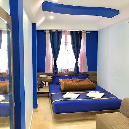Hotel Landmark Ooty Bagian luar foto