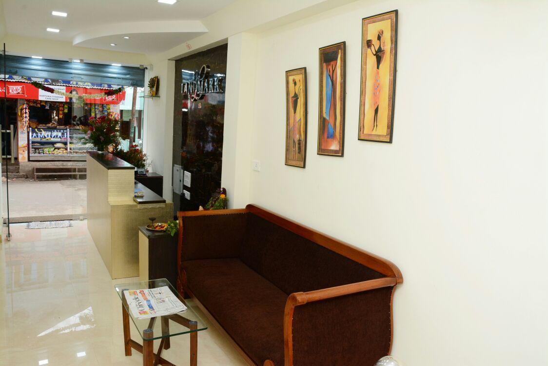Hotel Landmark Ooty Bagian luar foto