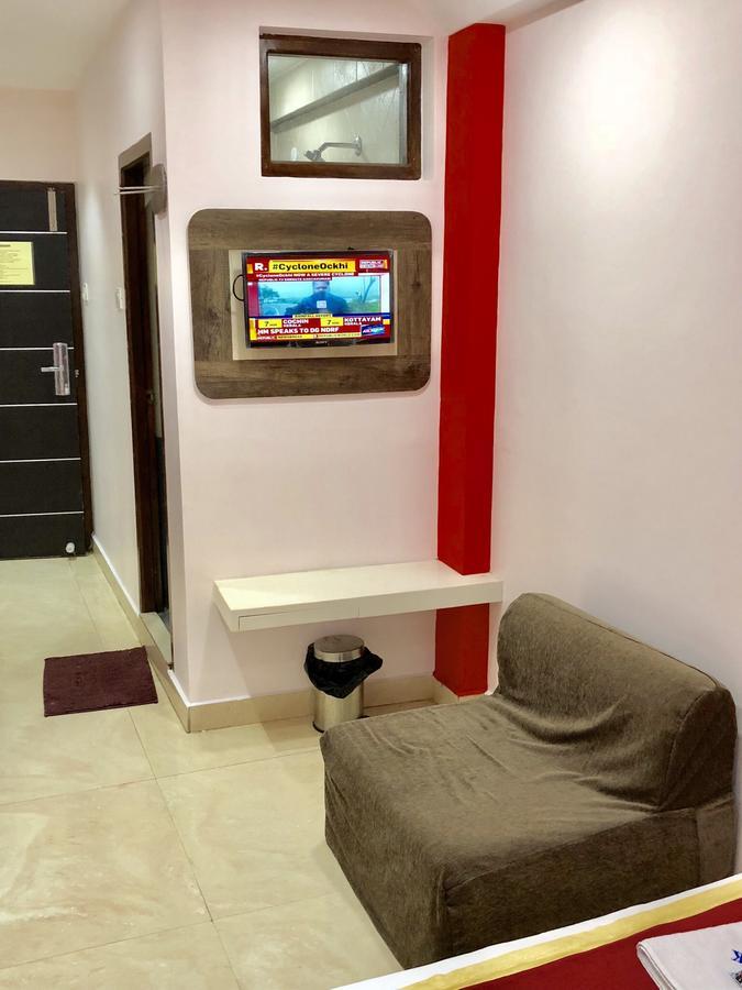 Hotel Landmark Ooty Bagian luar foto