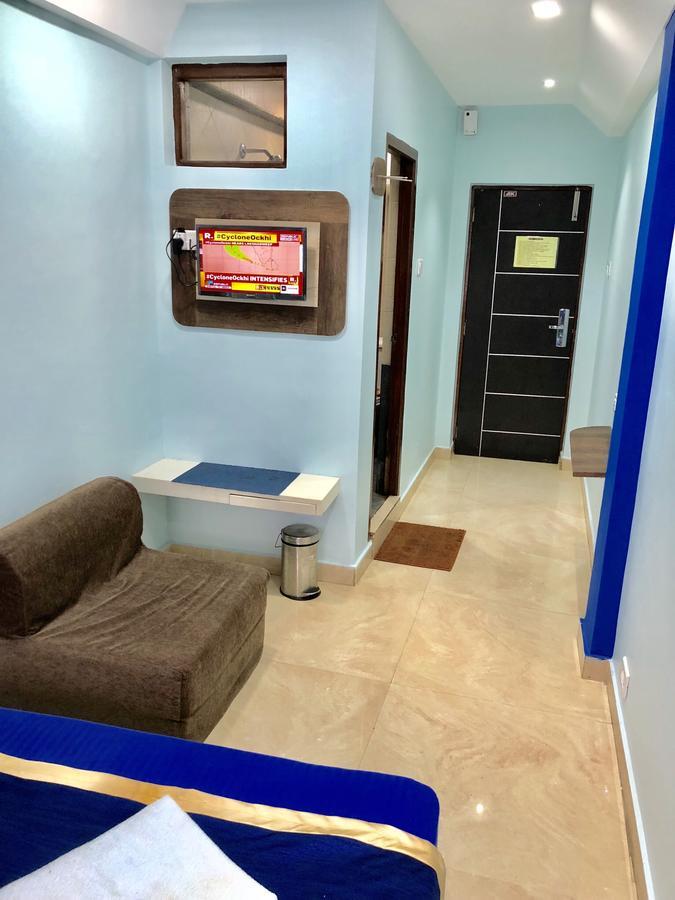 Hotel Landmark Ooty Bagian luar foto